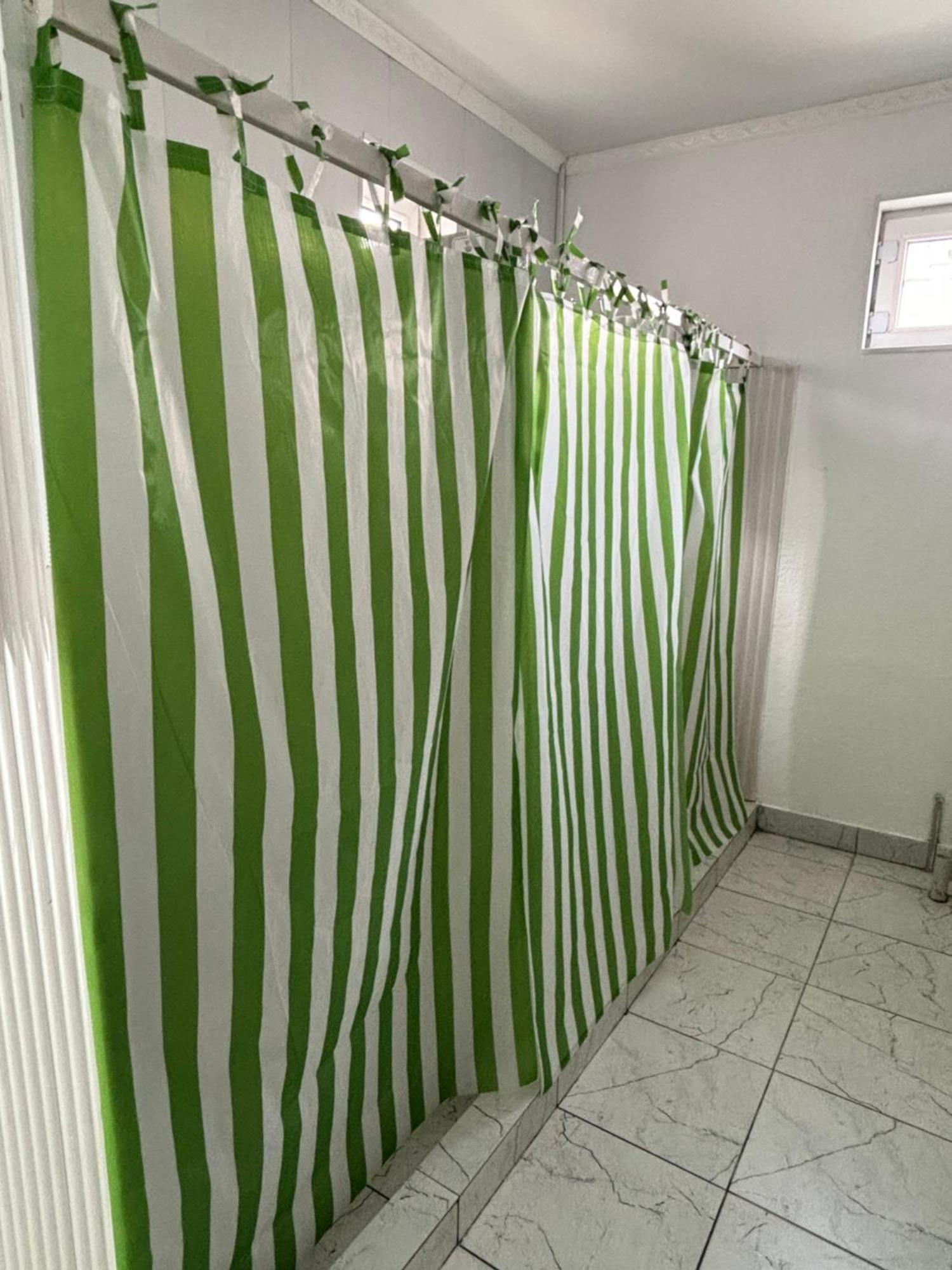 Hostel,Halal Хостел,Халал Tokmok Luaran gambar