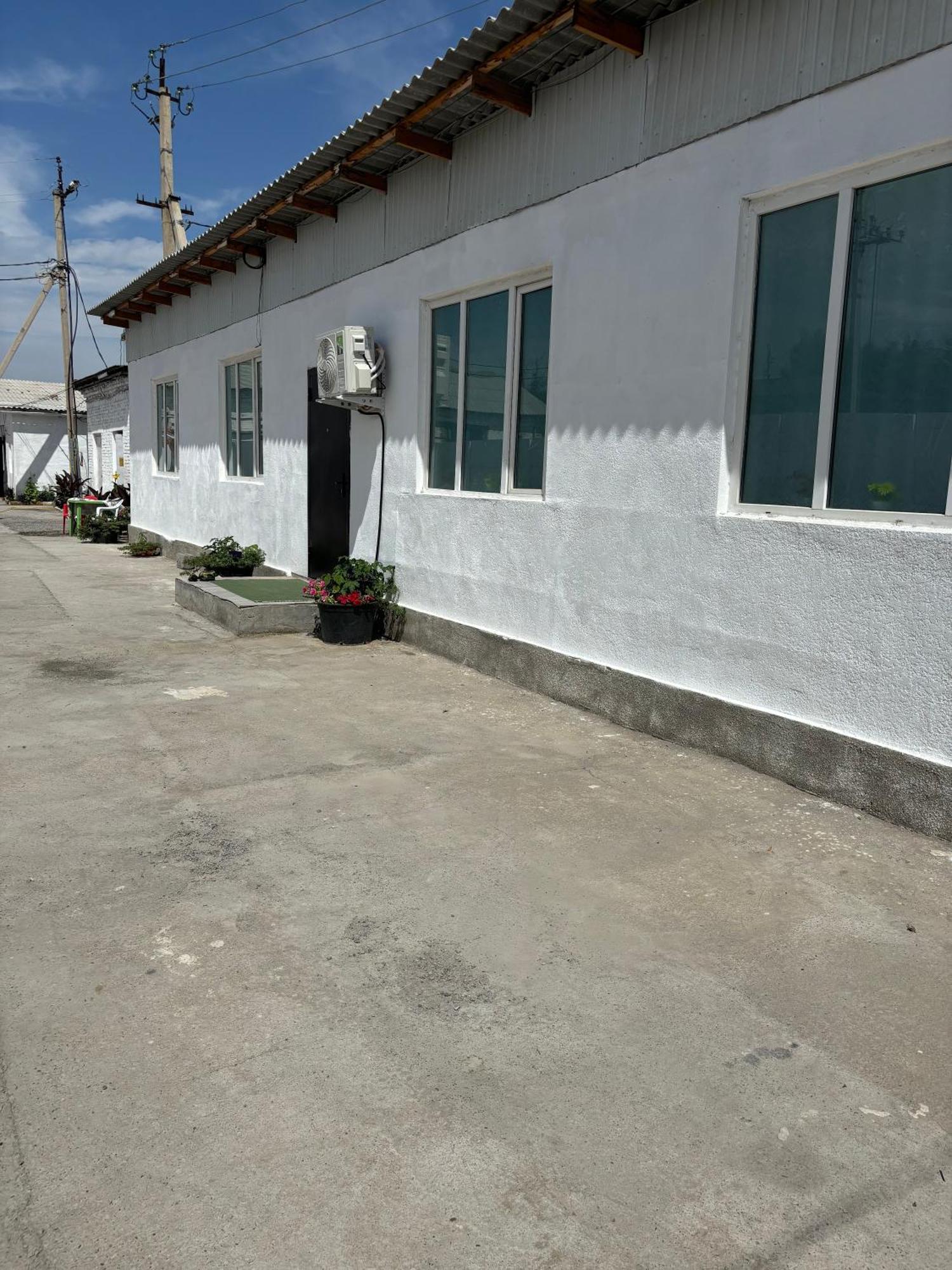 Hostel,Halal Хостел,Халал Tokmok Luaran gambar