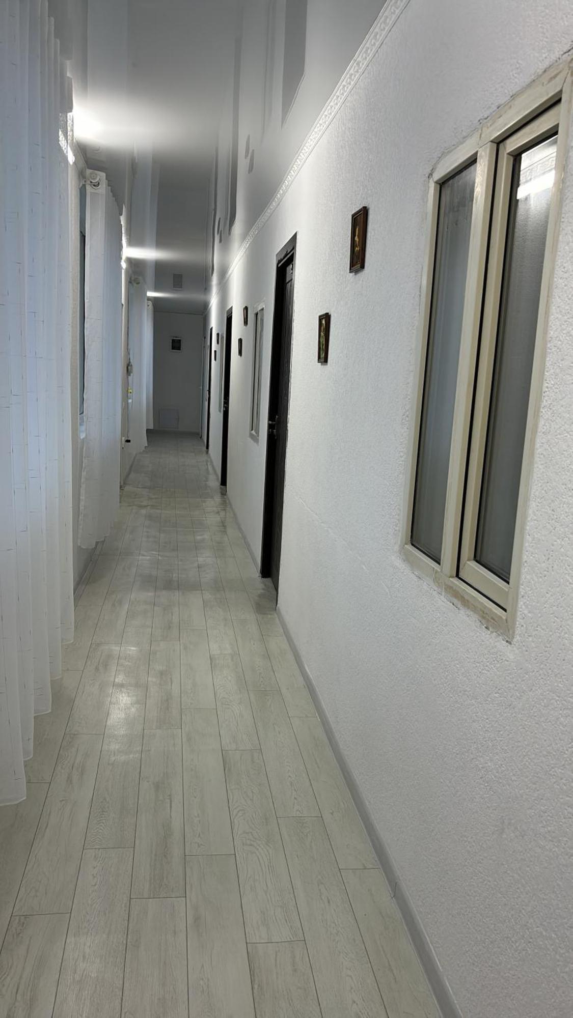 Hostel,Halal Хостел,Халал Tokmok Luaran gambar